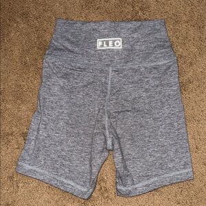 Fleo Women's Heather Gray Bike Shorts